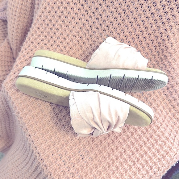 💕Pretty Suede Open-Toe Slip-ons Slide Wedge Slipper Sandals w/Bow-Like Detail - Picture 5 of 14